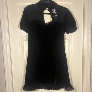 NWT Killstar XL Gothic Black Velvet Dress with Lace Trim